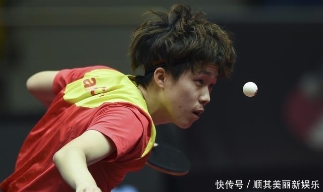 在辉煌的背 在辉煌的背