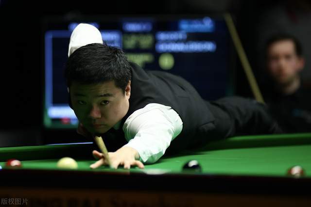 职业生涯的 职业生涯的